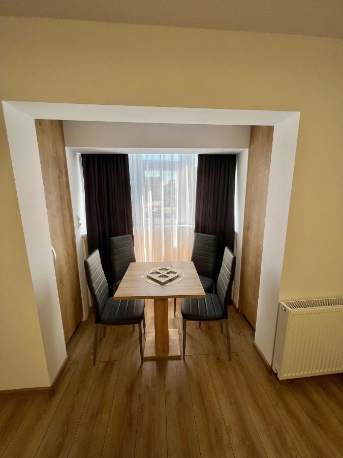 Boby S Studio With Free Parking Turda Buitenkant foto